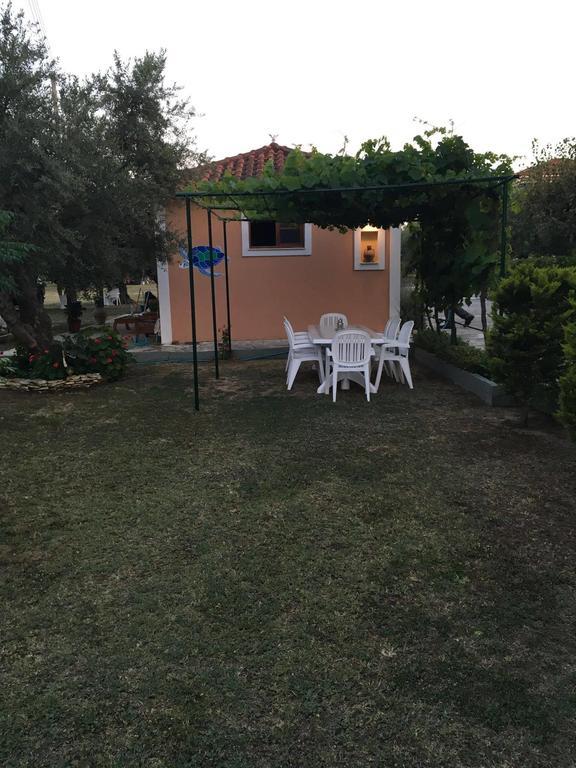 Vasilikí Dimaras Apartments מראה חיצוני תמונה